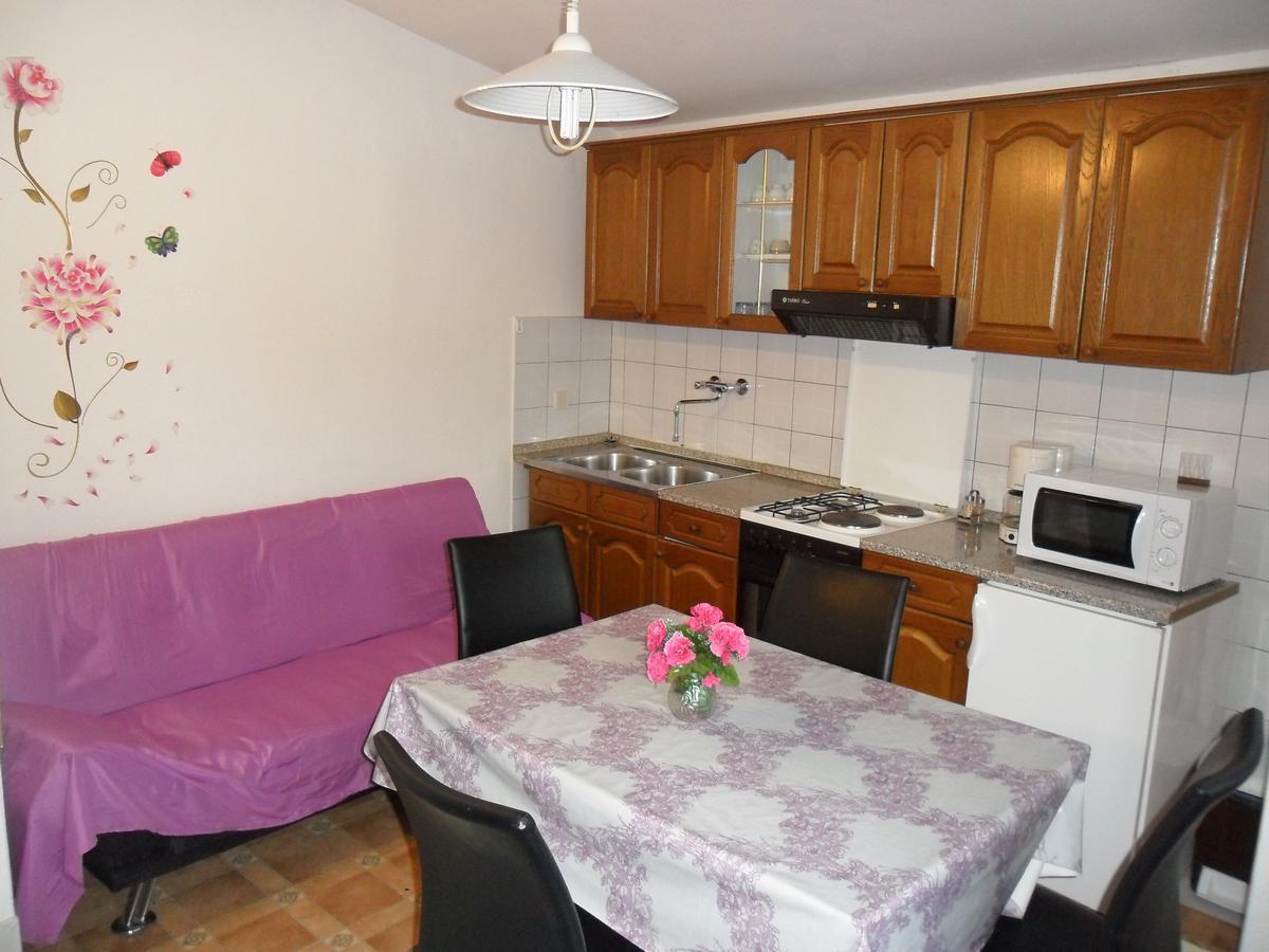 Vile Park Apartments Пореч Экстерьер фото